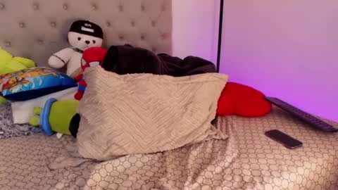 wyatt online show from October 2025 01:31:01 AM