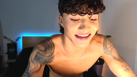 wyatt online show from September 2025 10:44:01 PM