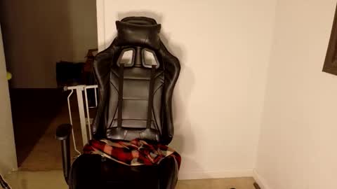 Wyatt online show from April 2026 04:39:01 AM