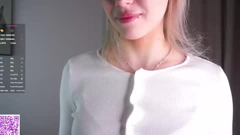 Lily online show from February 2026 09:03:02 PM