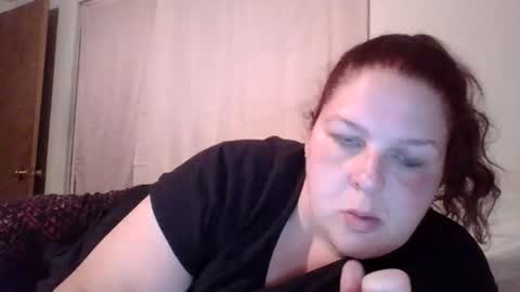 x0_jade online show from December 2025 11:06:02 AM