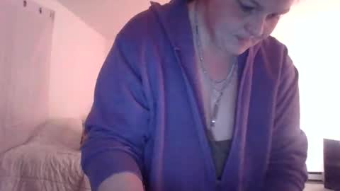 x0_jade online show from December 2025 11:34:01 PM
