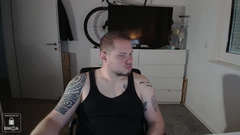 x19marco93x online show from December 2024 12:08:02 PM