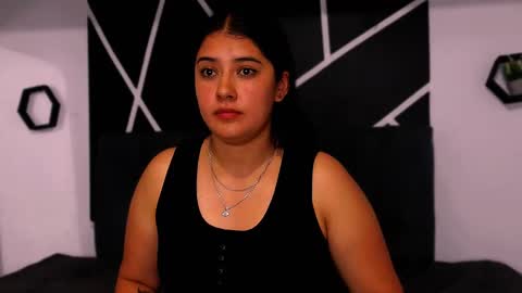 Snapshot of x_adeline_ chatting on October 2025 07:16:01 PM Adeline online show from October 2025 07:16:01 PM