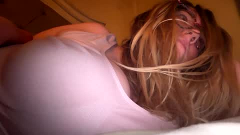 Mariah  online show from May 2026 05:35:02 AM