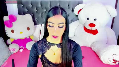 Maria Juliana online show from November 2025 12:01:02 AM