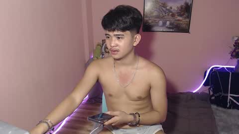 Jemy online show from November 2025 10:25:02 AM