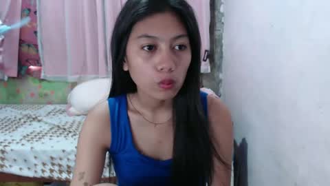 Snapshot of x_lexi_x chatting on March 2025 06:16:01 AM x_lexi_x online show from March 2025 06:16:01 AM