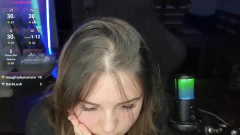 LOVE NERDS ONLY online show from September 2025 01:20:01 AM