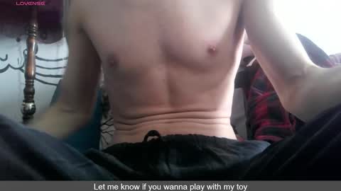 Snapshot of x_patri_x chatting on February 2026 08:07:01 AM x_patri_x online show from February 2026 08:07:01 AM