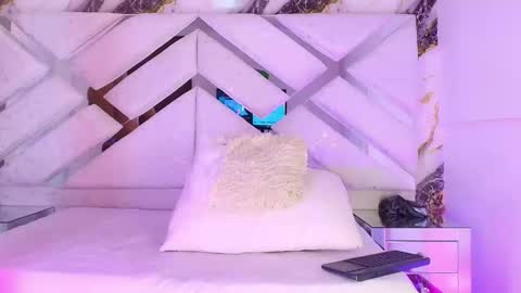 xabier online show from March 2026 08:50:01 PM