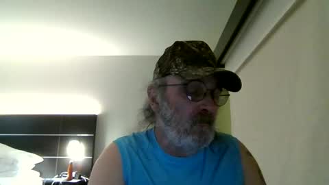 xaeubanks online show from May 2026 01:13:02 AM