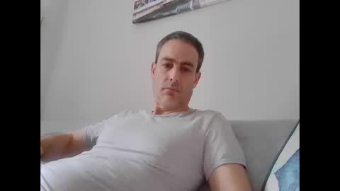 xalegarmax online show from April 2026 02:37:02 PM