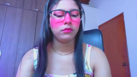 Snapshot of xallysonx_ chatting on June 2026 11:57:01 AM XALLYSONX online show from June 2026 11:57:01 AM