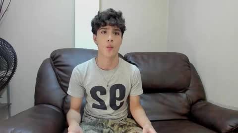 xam_collen online show from October 2025 03:49:01 PM