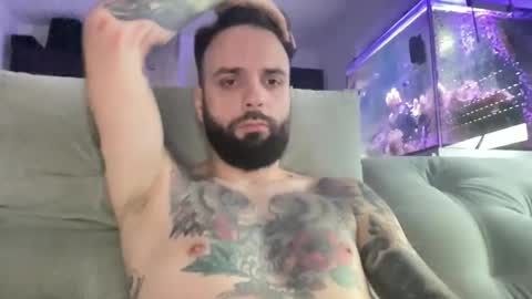 xamrelgneal online show from October 2025 01:53:02 PM