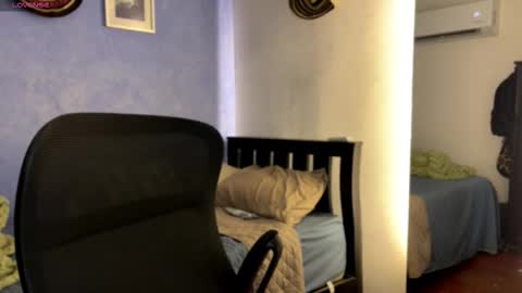 Xander bonnet online show from September 2025 11:54:01 AM