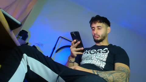 XanderCageX online show from November 2025 01:22:01 PM