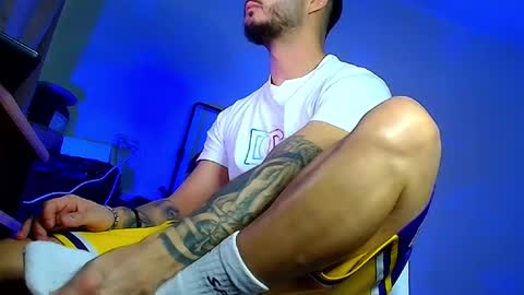 Snapshot of xandercagex chatting on February 2026 12:07:02 AM XanderCageX online show from February 2026 12:07:02 AM