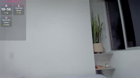 Xavier online show from February 2026 01:15:02 AM