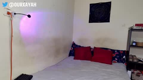 Snapshot of xayahnds chatting on January 2026 11:08:01 PM XAYAH online show from January 2026 11:08:01 PM