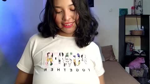 Snapshot of xayahnds chatting on January 2026 10:52:01 PM XAYAH online show from January 2026 10:52:01 PM