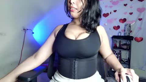 Snapshot of xayahnds chatting on February 2026 12:44:02 AM XAYAH online show from February 2026 12:44:02 AM