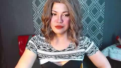 Godess  Lucy online show from October 2025 06:28:02 PM