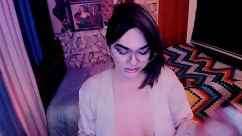 Snapshot of xdirtymistressx chatting on September 2025 05:07:01 AM XDirtymistressX online show from September 2025 05:07:01 AM