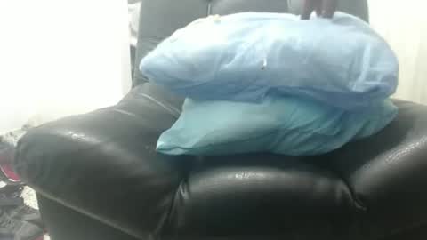 Victor online show from March 2025 01:37:01 AM