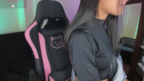 Kanae. online show from October 2025 11:28:02 PM