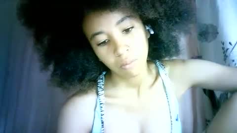 xenna610827 online show from March 2025 07:12:02 PM