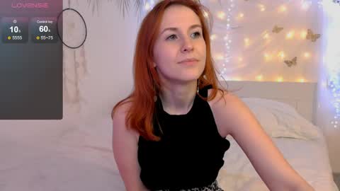 Snapshot of xeva_angelx chatting on May 2026 09:32:01 PM Xeva Angels online show from May 2026 09:32:01 PM