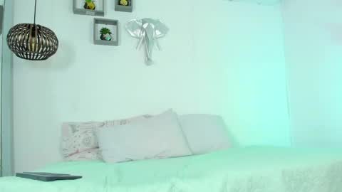Snapshot of xhj_gambaru chatting on May 2026 01:07:01 PM Gambaru online show from May 2026 01:07:01 PM