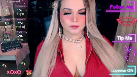 xHUGECOCKTILLCUMX online show from December 2025 09:18:01 AM