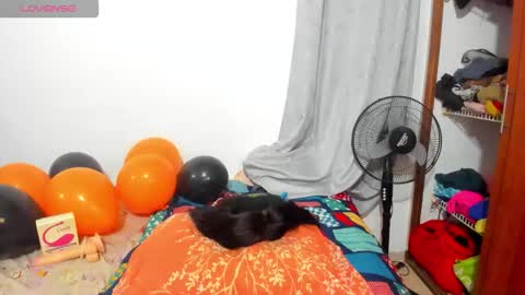 Xia Angel online show from October 2025 11:01:01 AM