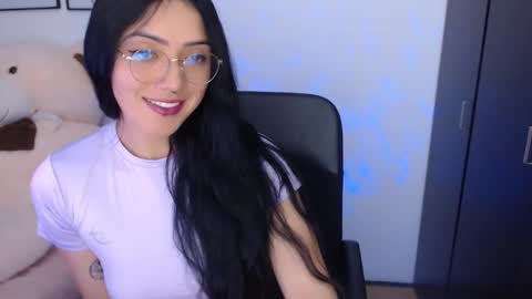 Xia online show from September 2025 12:10:01 AM