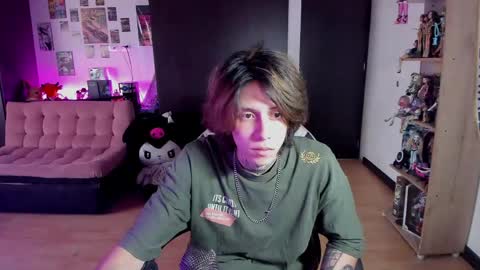 Snapshot of xice_boy chatting on May 2026 09:53:01 PM xIce Boy online show from May 2026 09:53:01 PM
