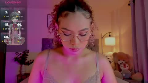 Snapshot of ximena_sotto1 chatting on June 2026 07:58:02 PM camila online show from June 2026 07:58:02 PM