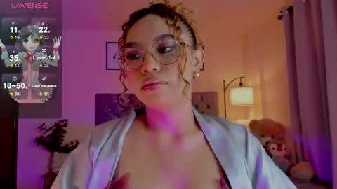 Snapshot of ximena_sotto1 chatting on July 2026 08:48:01 PM camila online show from July 2026 08:48:01 PM