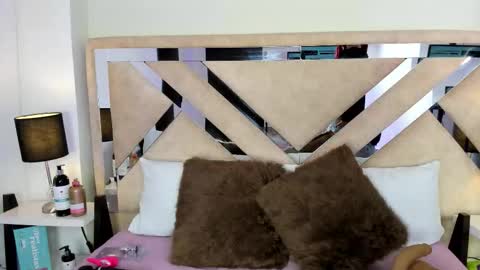 Xime  online show from March 2026 03:08:01 AM