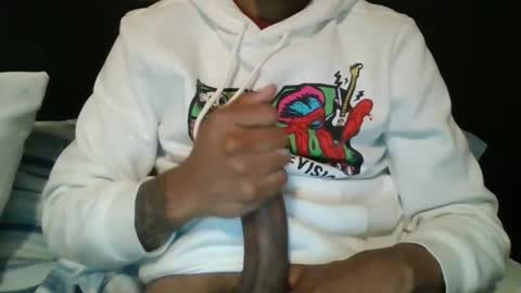 OmgItsSoFuckingBig online show from April 2026 02:31:01 AM