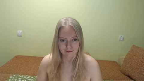 Snapshot of xjuliettexx chatting on April 2026 11:32:01 AM Julia online show from April 2026 11:32:01 AM