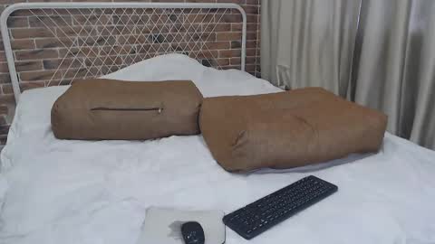 Kristina online show from January 2025 07:50:01 AM