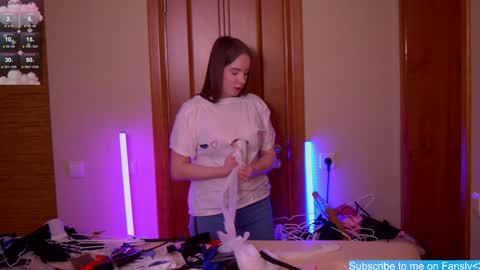 Snapshot of xlanabunny chatting on January 2025 11:48:02 AM xlanabunny online show from January 2025 11:48:02 AM