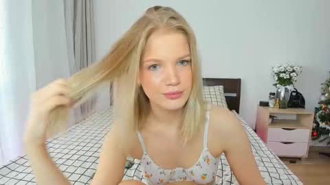 Chloe online show from January 2026 09:02:02 AM