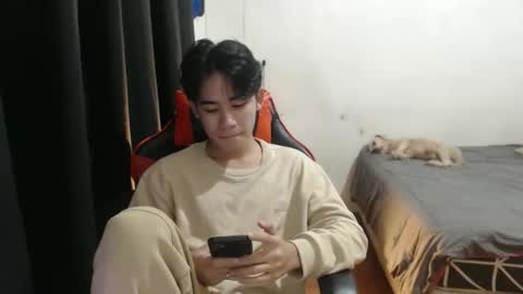 MIKAEL online show from September 2025 03:33:01 PM