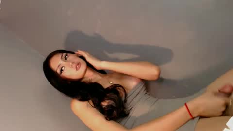 JACKY DELOS SANTOS online show from February 2025 04:43:02 PM