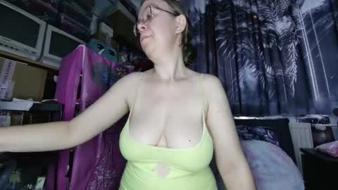 xnicetitsx online show from November 2025 07:39:01 AM