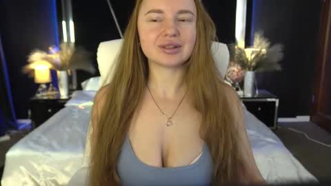 Monica online show from December 2025 06:41:01 AM